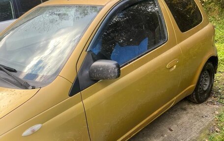 Toyota Yaris I рестайлинг, 2000 год, 300 000 рублей, 5 фотография