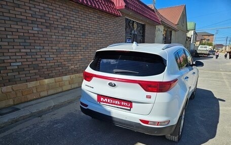 KIA Sportage IV рестайлинг, 2017 год, 1 900 000 рублей, 5 фотография