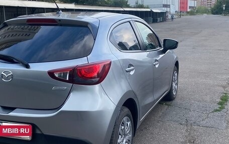 Mazda Demio IV, 2014 год, 1 049 000 рублей, 6 фотография