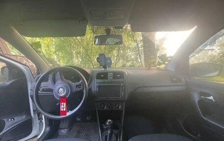 Volkswagen Polo VI (EU Market), 2014 год, 830 000 рублей, 5 фотография