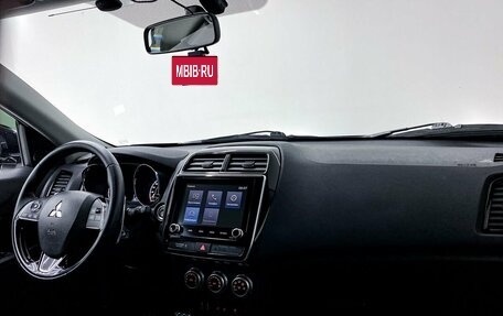 Mitsubishi ASX I рестайлинг, 2020 год, 2 400 000 рублей, 24 фотография