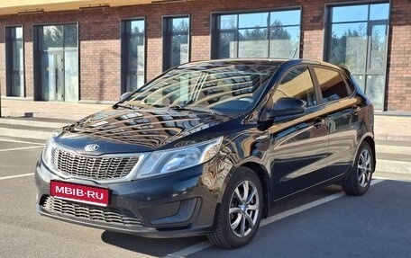 KIA Rio III рестайлинг, 2014 год, 865 000 рублей, 1 фотография