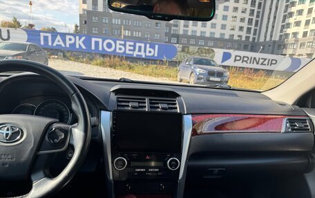 Toyota Camry, 2013 год, 1 650 000 рублей, 6 фотография