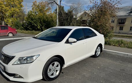 Toyota Camry, 2013 год, 1 650 000 рублей, 2 фотография