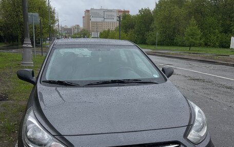Hyundai Solaris II рестайлинг, 2013 год, 1 250 000 рублей, 5 фотография