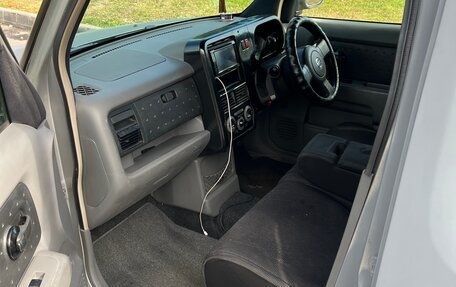 Nissan Cube II, 2005 год, 300 000 рублей, 8 фотография