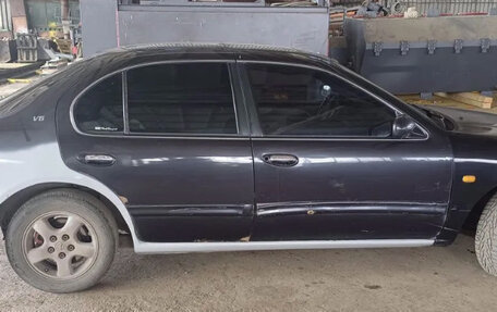 Nissan Maxima IV, 1995 год, 300 000 рублей, 3 фотография