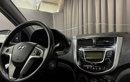 Hyundai Solaris II рестайлинг, 2012 год, 584 777 рублей, 8 фотография