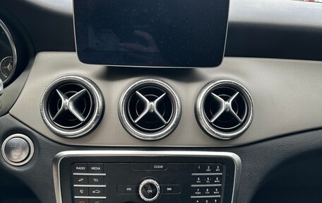 Mercedes-Benz CLA, 2018 год, 2 350 000 рублей, 15 фотография