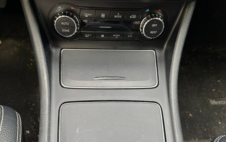 Mercedes-Benz CLA, 2018 год, 2 350 000 рублей, 17 фотография