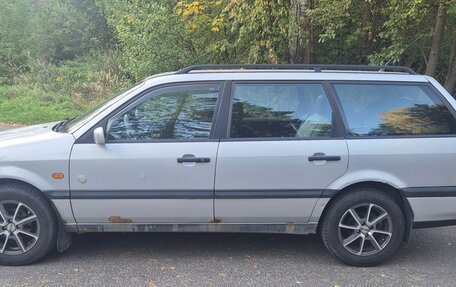 Volkswagen Passat B4, 1996 год, 179 000 рублей, 3 фотография