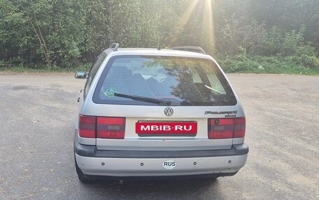 Volkswagen Passat B4, 1996 год, 179 000 рублей, 4 фотография