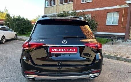 Mercedes-Benz GLE, 2022 год, 6 190 000 рублей, 3 фотография