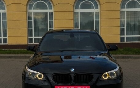 BMW 5 серия, 2009 год, 1 050 000 рублей, 2 фотография