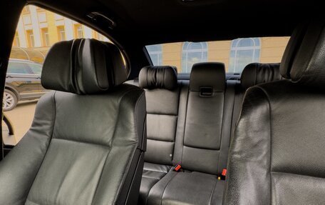 BMW 5 серия, 2009 год, 1 050 000 рублей, 13 фотография