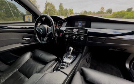 BMW 5 серия, 2009 год, 1 050 000 рублей, 14 фотография