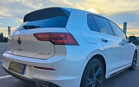 Volkswagen Golf VIII, 2022 год, 2 000 000 рублей, 6 фотография