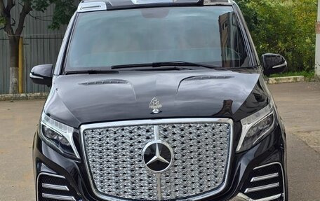 Mercedes-Benz Vito, 2021 год, 7 300 000 рублей, 8 фотография