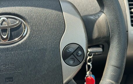 Toyota Prius, 2010 год, 835 000 рублей, 14 фотография