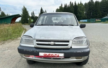 Chevrolet Niva I рестайлинг, 2005 год, 270 000 рублей, 3 фотография