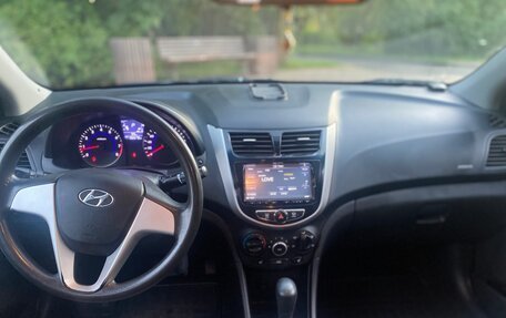 Hyundai Solaris II рестайлинг, 2012 год, 930 000 рублей, 15 фотография