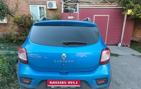 Renault Sandero II рестайлинг, 2017 год, 1 050 000 рублей, 2 фотография