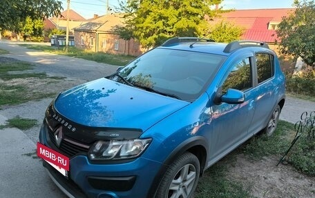Renault Sandero II рестайлинг, 2017 год, 1 050 000 рублей, 3 фотография