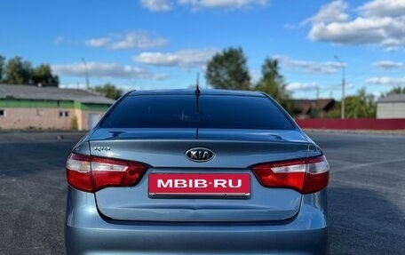 KIA Rio III рестайлинг, 2012 год, 800 000 рублей, 4 фотография