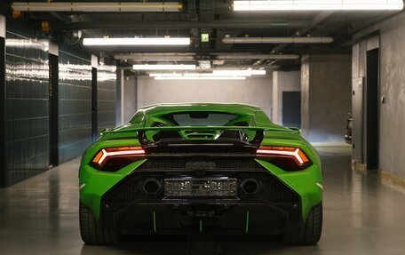 Lamborghini Huracán, 2024 год, 34 500 000 рублей, 5 фотография