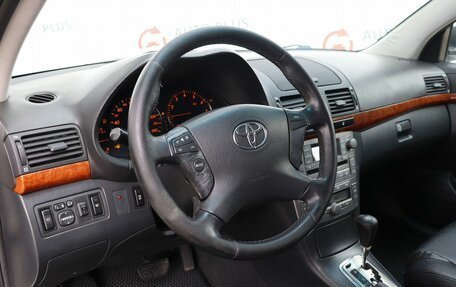 Toyota Avensis III рестайлинг, 2006 год, 700 000 рублей, 7 фотография