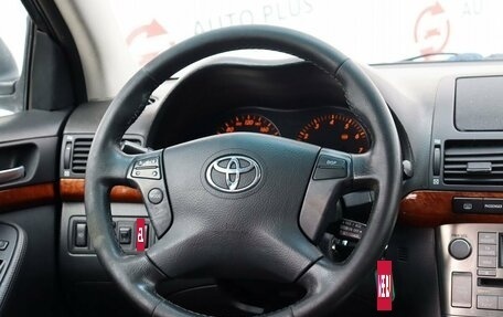 Toyota Avensis III рестайлинг, 2006 год, 700 000 рублей, 11 фотография