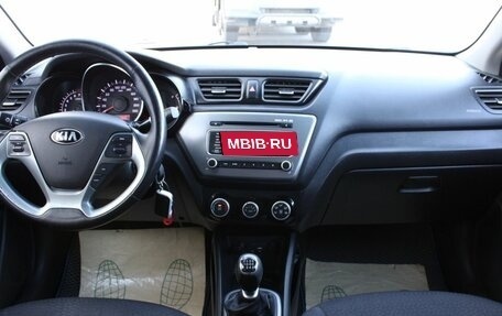 KIA Rio III рестайлинг, 2016 год, 975 000 рублей, 17 фотография