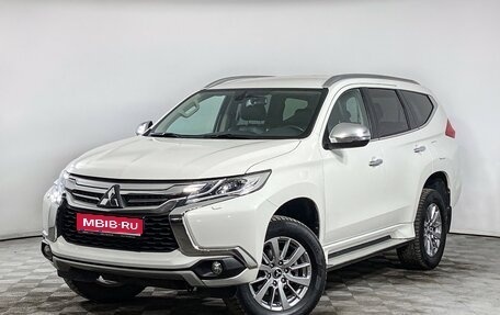 Mitsubishi Pajero Sport III рестайлинг, 2017 год, 3 010 000 рублей, 1 фотография