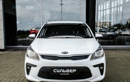 KIA Rio IV, 2020 год, 1 550 000 рублей, 2 фотография