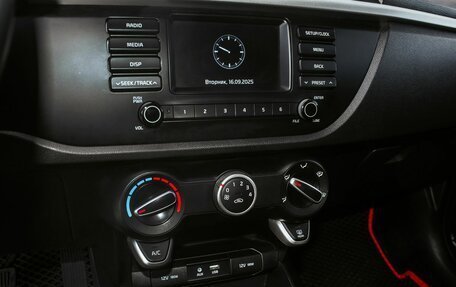 KIA Rio IV, 2020 год, 1 550 000 рублей, 18 фотография