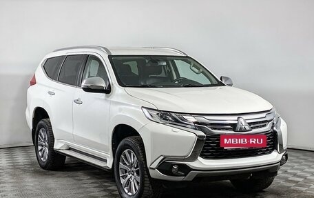 Mitsubishi Pajero Sport III рестайлинг, 2017 год, 3 010 000 рублей, 3 фотография