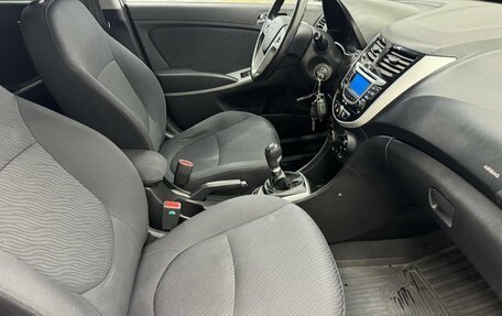 Hyundai Solaris II рестайлинг, 2012 год, 790 000 рублей, 10 фотография