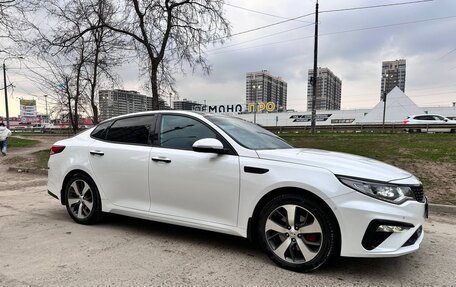 KIA Optima IV, 2020 год, 2 400 000 рублей, 3 фотография