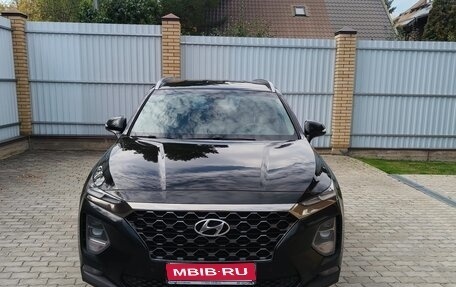 Hyundai Santa Fe IV, 2019 год, 3 300 000 рублей, 1 фотография