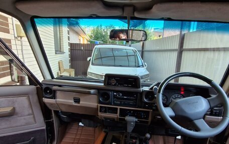 Toyota Land Cruiser Prado 70, 1992 год, 1 750 000 рублей, 10 фотография