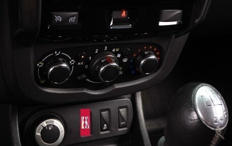 Renault Duster I рестайлинг, 2018 год, 1 440 000 рублей, 14 фотография