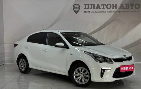 KIA Rio IV, 2019 год, 1 363 000 рублей, 3 фотография