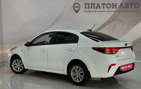 KIA Rio IV, 2019 год, 1 363 000 рублей, 7 фотография