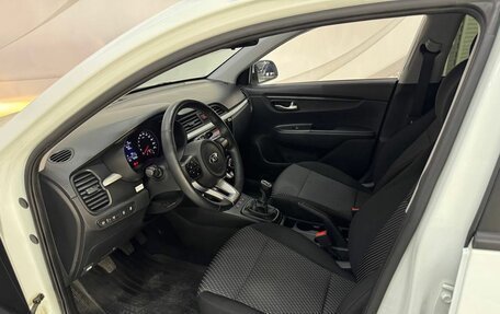 KIA Rio IV, 2019 год, 1 363 000 рублей, 21 фотография