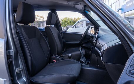 Chevrolet Niva I рестайлинг, 2016 год, 759 000 рублей, 8 фотография