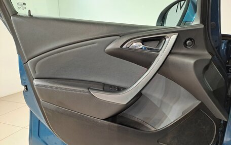 Opel Astra J, 2013 год, 970 000 рублей, 22 фотография