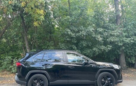 Toyota RAV4, 2019 год, 2 750 000 рублей, 14 фотография