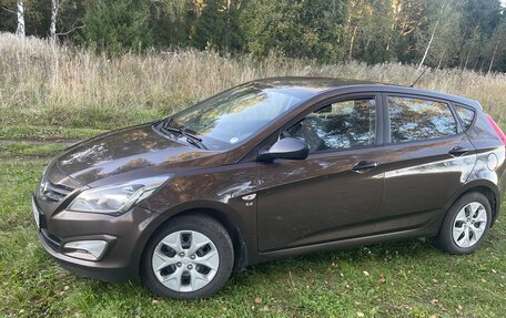 Hyundai Solaris II рестайлинг, 2015 год, 850 000 рублей, 6 фотография