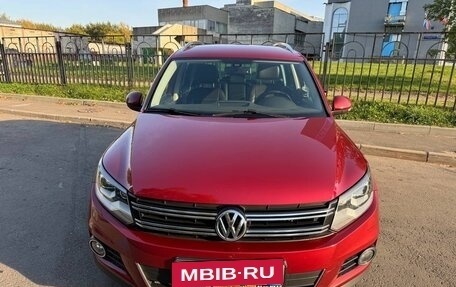 Volkswagen Tiguan I, 2013 год, 1 800 000 рублей, 3 фотография