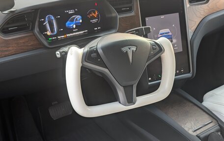 Tesla Model X I, 2018 год, 4 000 000 рублей, 5 фотография